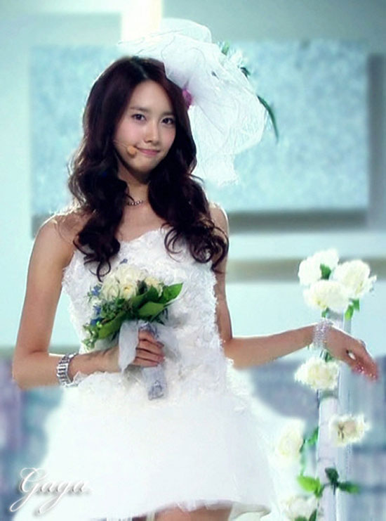 Hình ảnh Yoona mặc váy cưới Nhung-my-nhan-han-dien-vay-cuoi-xinh-dep-nhat-06387d