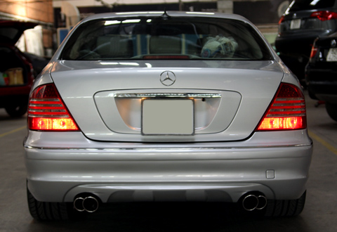Độ bodykit cho Mercedes S550 2002 ở Sài Gòn - Hình 6