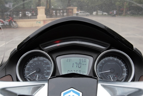 Trải nghiệm Piaggio X10 duy nhất tại Việt Nam - Hình 4