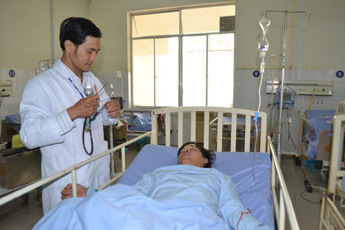 Ăn hoa loa kèn, 4 người nhập viện vì ngộ độc - Hình 4