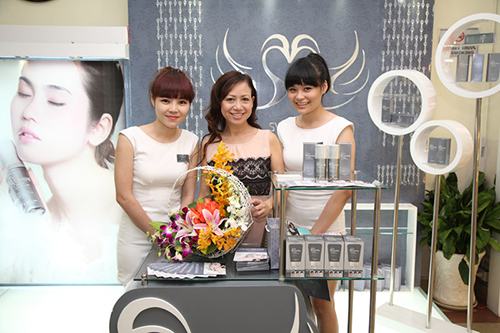 Derm Whitening Cream: Trắng sáng tự nhiên và hơn thế nữa - Hình 2