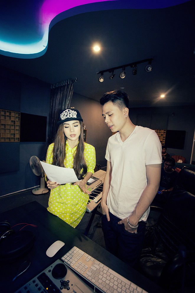 Minh Hằng nhắng nhít bên Trịnh Thăng Bình - Hình 7