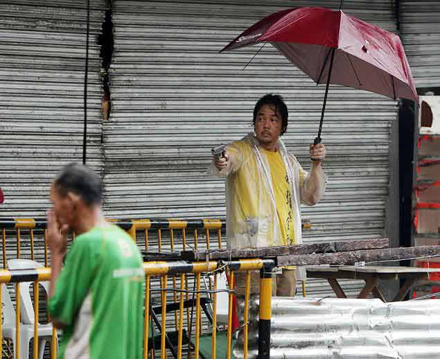Philippines: Tràn ngập xác chết biết đi - Hình 4