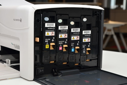 Dòng máy in cho nhu cầu in ấn di động của Fuji Xerox - Hình 6