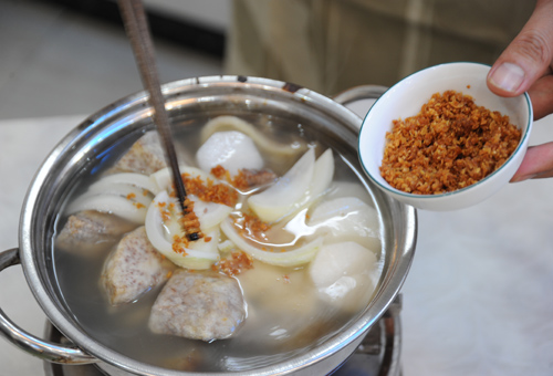 Lẩu Cây Trâm lạ miệng cùng ca sĩ Nguyễn Phi Hùng - Hình 9