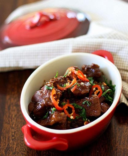 [Chế biến] - Thịt lợn kho ớt - Hình 1