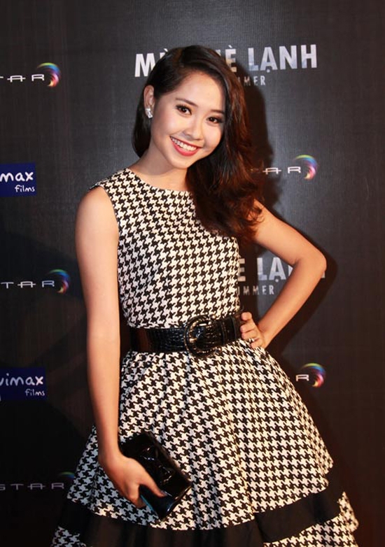 Cơn sốt họa tiết houndstooth - Hình 9