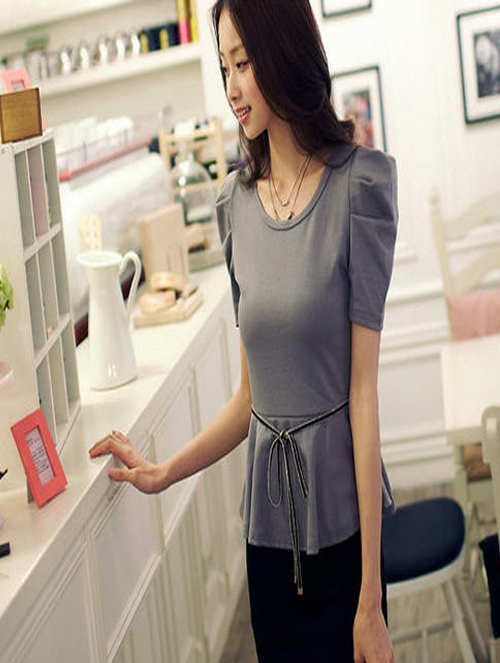 Hô biến eo thon, vòng 3 nảy nở với áo peplum - Hình 14