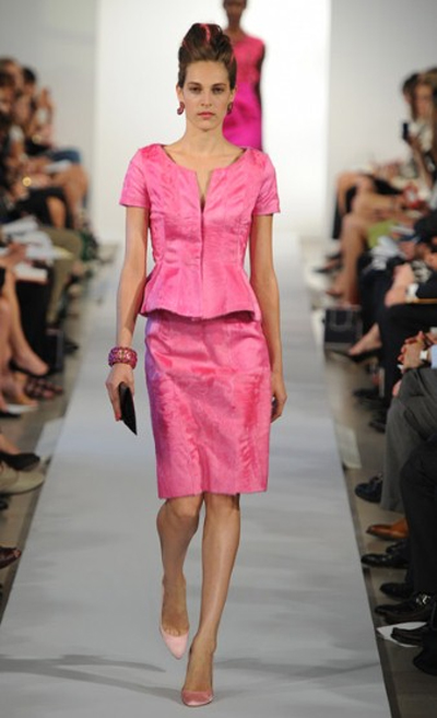 Khúc biến tấu thú vị cùng skirt suits - Hình 11