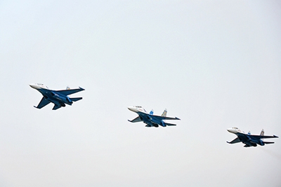 Trung đoàn Không quân 921 đón tiêm kích Su-27 - Hình 2