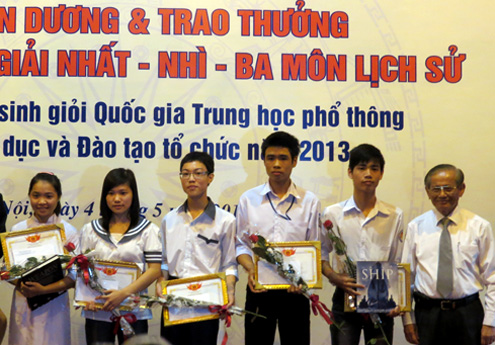 Học sinh giỏi Sử không chọn con đường sử học - Hình 1