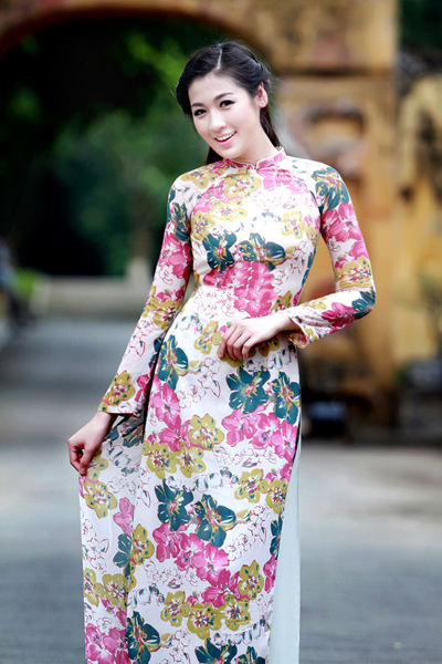Dương Tú Anh ngày càng cuốn hút - Hình 1