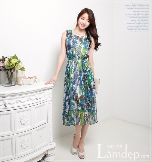 Quyến rũ hơn với váy liền không tay - Hình 8