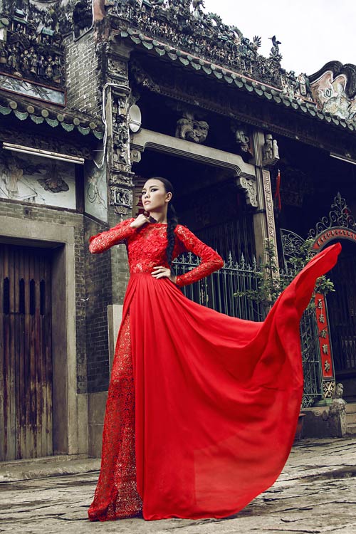Diệu Huyền phiêu bồng cùng trang phục - Hình 1