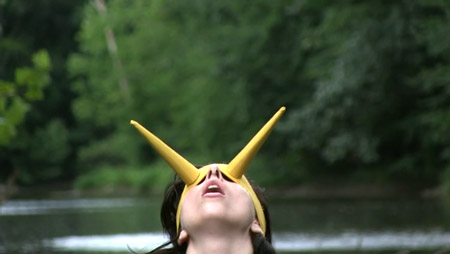 Lady Gaga khỏa thân hoàn toàn trong clip mới - Hình 2