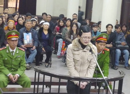 Những vụ án giết người tình man rợ hiếm có - Hình 8