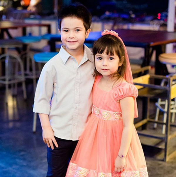 Các anh chị em nhóc tì được yêu thích nhất showbiz châu Á - Hình 30
