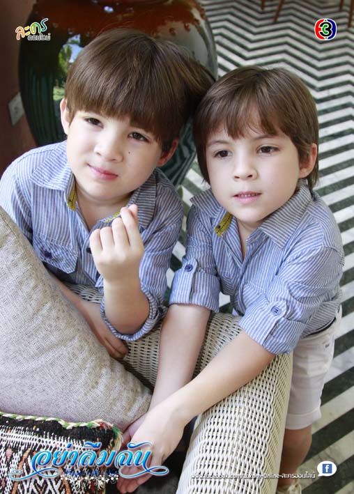 Các anh chị em nhóc tì được yêu thích nhất showbiz châu Á - Hình 22