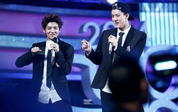 Hoàng tử bé Luhan và những khoảnh khắc còn mãi bên EXO - Hình 6