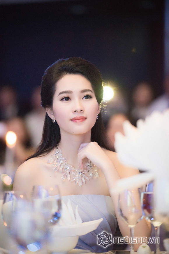 Ngất ngây trước nhan sắc vạn người mê của Hoa hậu Thu Thảo - Hình 7