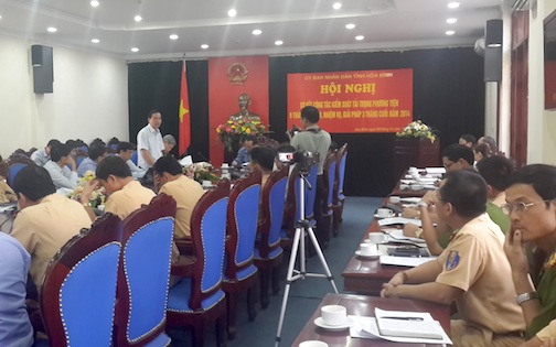 Tổng cục Đường bộ xin rút kinh nghiệm vụ CSGT dẫn xe tải đi trốn - Hình 3