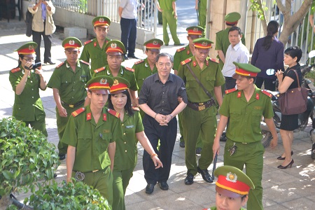 Dương Chí Dũng xuất hiện trong vụ án tham ô xảy ra tại Khánh Hòa - Hình 1