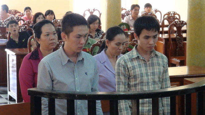 Người chết vì nhiễm HIV ra tòa, lãnh án - Hình 1