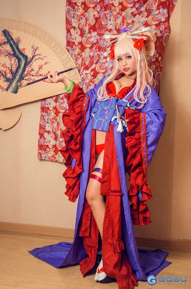 COS nhân vật nữ xinh đẹp trong MACROSS FRONTIER - Hình 1