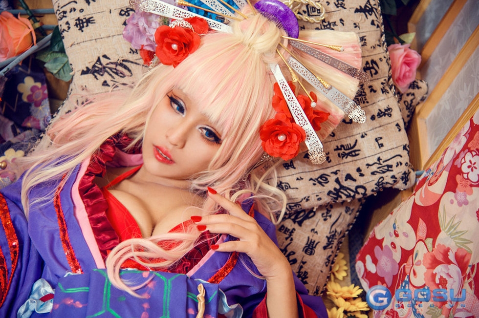 COS nhân vật nữ xinh đẹp trong MACROSS FRONTIER - Hình 2