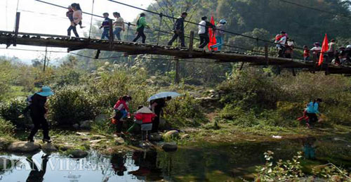 Hội chứng sợ cầu treo ở Lai Châu - Hình 1