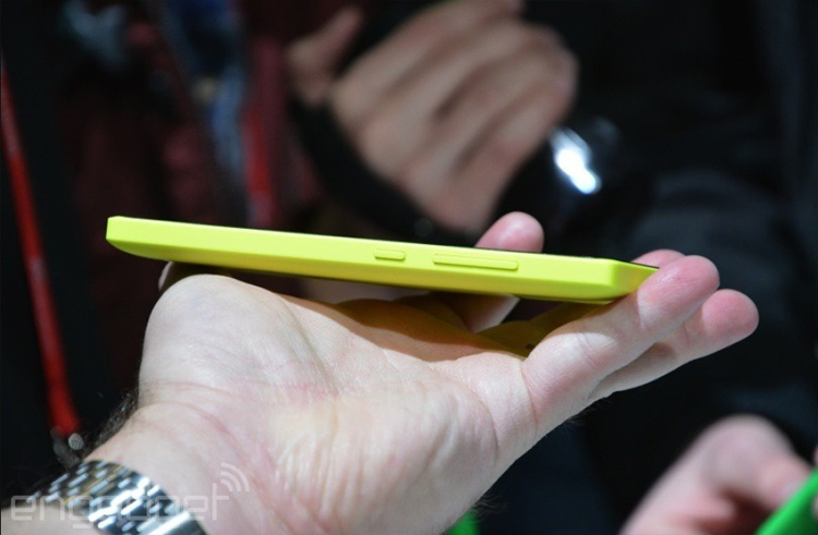 Trên tay Nokia XL chạy Android giá 3,1 triệu đồng - Hình 10