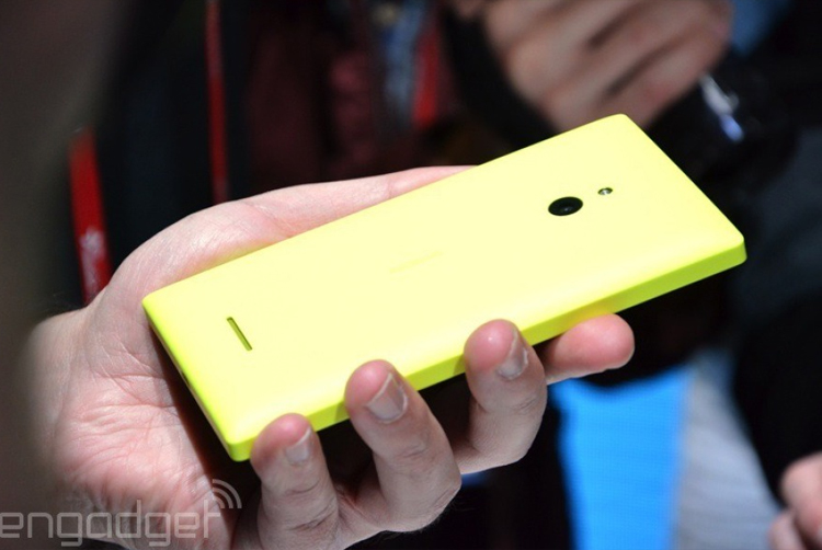 Trên tay Nokia XL chạy Android giá 3,1 triệu đồng - Hình 12