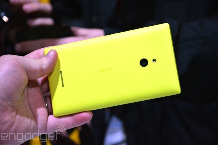 Trên tay Nokia XL chạy Android giá 3,1 triệu đồng - Hình 13