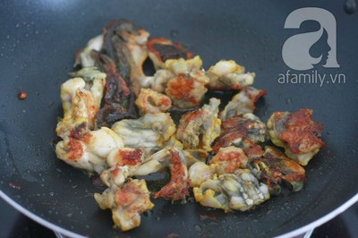[Chế biến] - Ếch xào măng - Hình 4