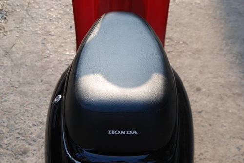 Giorno - scooter Honda phong cách Vespa ở Sài Gòn - Hình 19