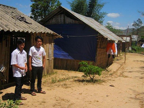 Học trong... sợ hãi - Hình 1