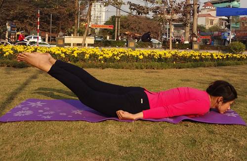 Những tư thế yoga giúp chuyện ấy thêm hưng phấn (P2) - Hình 3