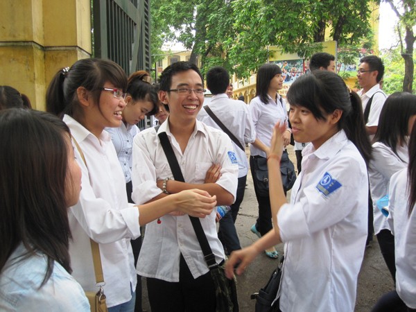 Trượt tốt nghiệp năm 2013, năm 2014 không thi vẫn đỗ - Hình 1