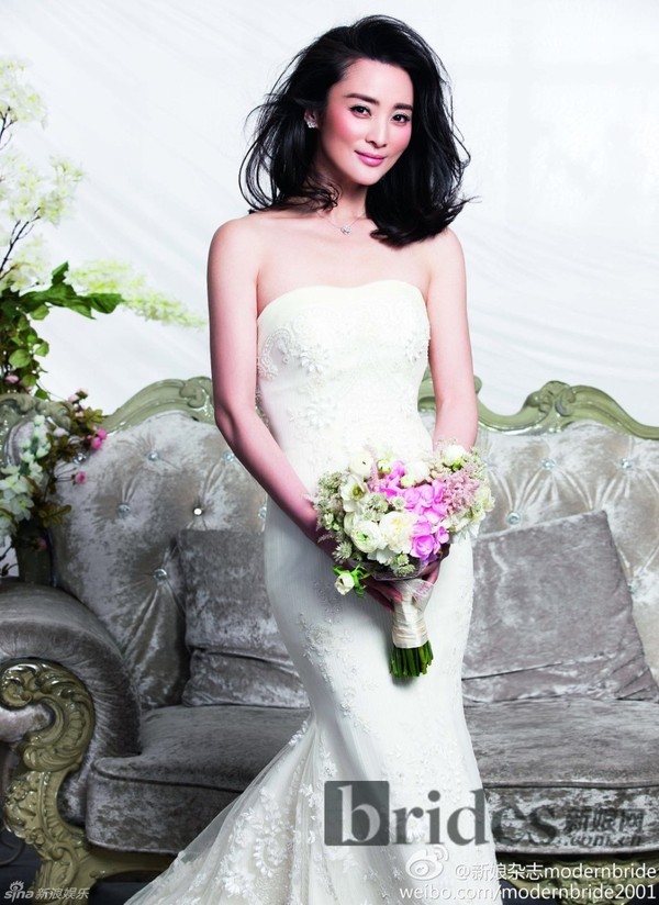 Ngắm ảnh cưới đẹp lung linh của đại mỹ nhân cổ trang Tưởng Cần Cần - Hình 2