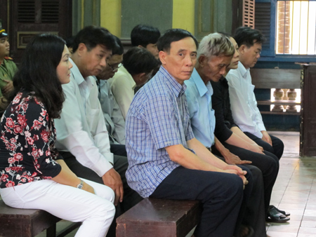 Con đường tù tội của nguyên Chủ tịch huyện Hóc Môn - Hình 3