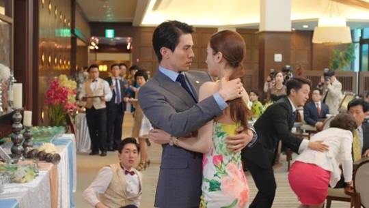 Lee Da Hae sốc nặng khi phát hiện sự thật về Lee Dong Wook - Hình 6