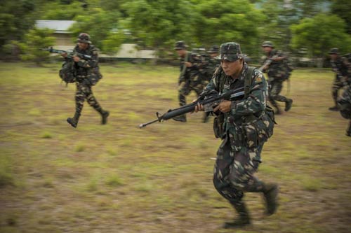 Mỹ-Philippines rầm rộ tập trận bảo vệ biển đảo - Hình 6