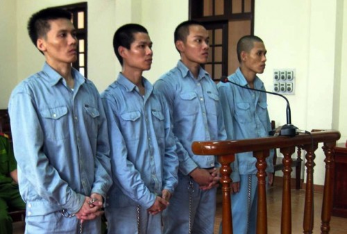 4 phạm nhân khống chế cán bộ trại giam đòi yêu sách - Hình 1