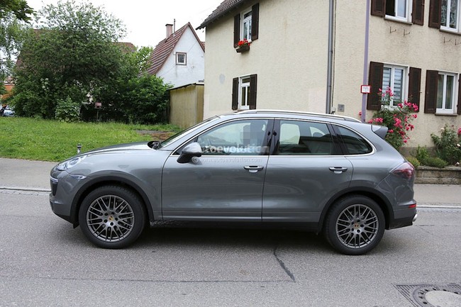 Hình ảnh trần trụi của Porsche Cayenne 2015 - Hình 7
