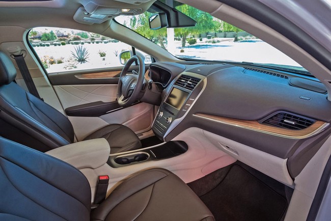 Xe crossover hạng sang Lincoln MKC 2015 mạnh hơn ước tính - Hình 7