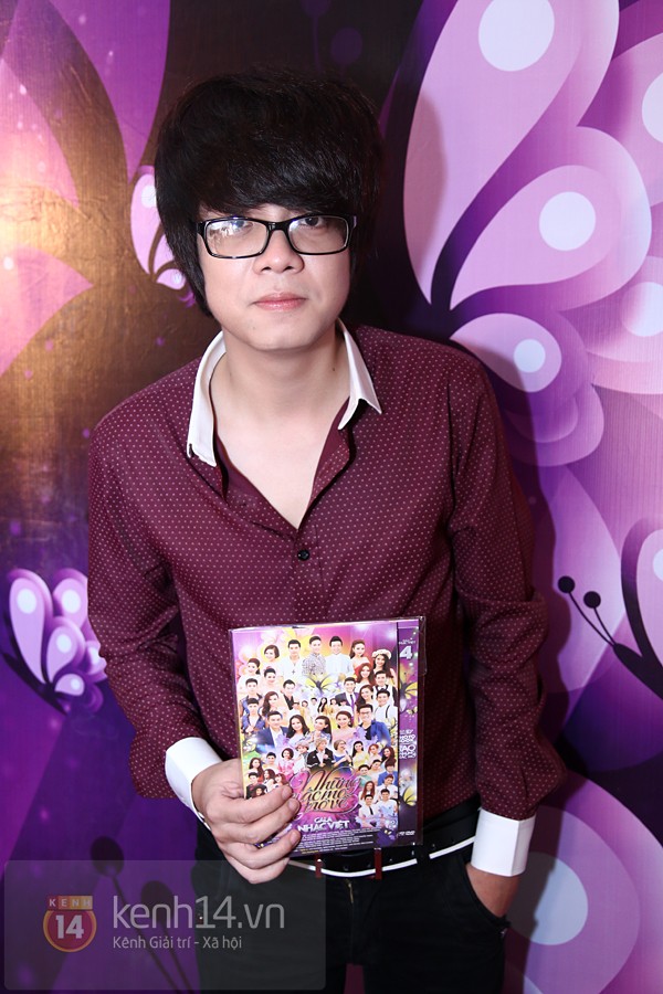 Fan chen chúc nhau xin chữ kí dàn sao Vpop - Hình 5
