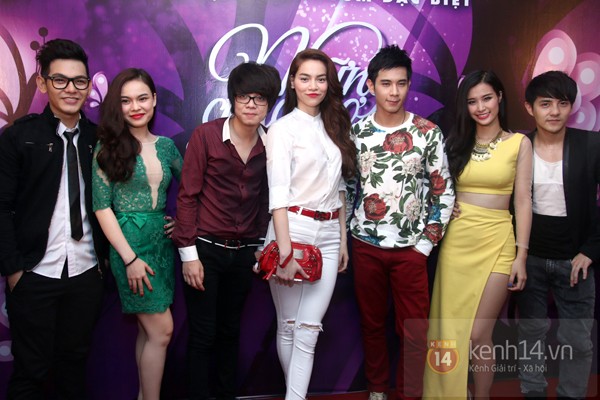 Fan chen chúc nhau xin chữ kí dàn sao Vpop - Hình 19