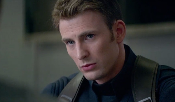 Chris Evans chưa muốn từ bỏ chiếc khiên của Captain America - Hình 1