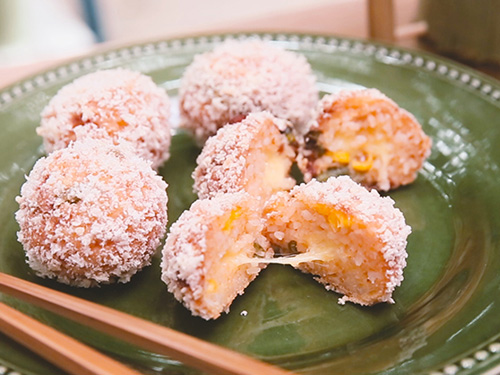 4 món cơm nắm dễ làm cho bữa sáng - Hình 2