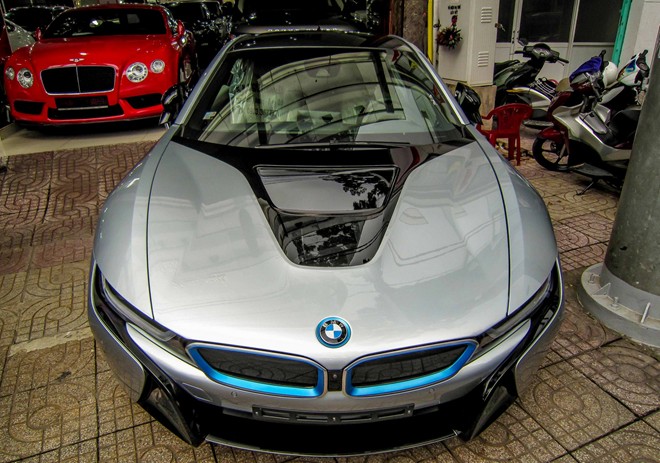 BMW 520i giảm giá còn gần 18 tỷ VNĐ rẻ hơn cả MercedesBenz C300